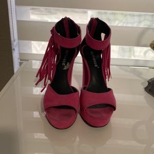 Pink heel